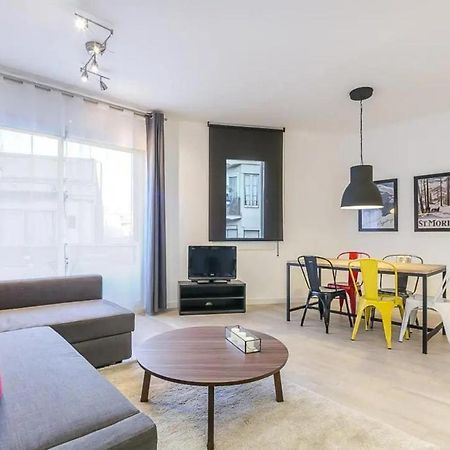 51Sam1021 - Modern Apartment Near Montjuic Barcelona Exteriér fotografie